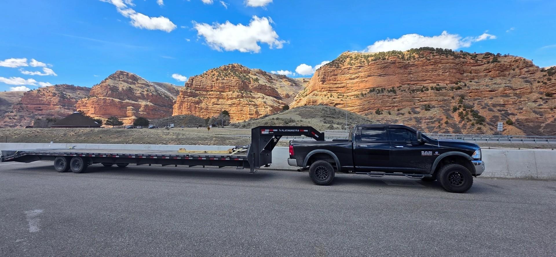 2026 Platinum Star 102x32 Gooseneck Flatbed 30K - Image 1